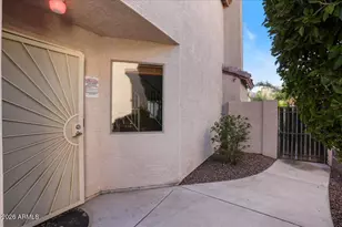 2018 E Wahalla Ln, Phoenix, AZ 85024 - Photo 40