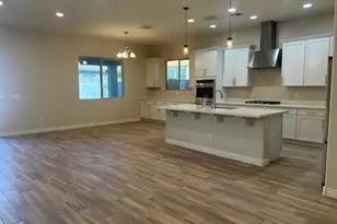 10274 W Fetlock Trail, Peoria, AZ 85383 - Photo 20