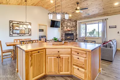 2718 Church Lane, Overgaard, AZ 85933 - Photo 10