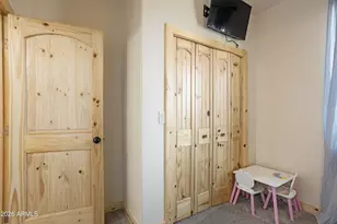 2718 Church Ln, Overgaard, AZ 85933 - Photo 24