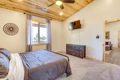 2718 Church Lane, Overgaard, AZ 85933 - Photo 14