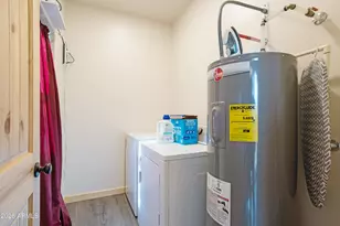 2718 Church Ln, Overgaard, AZ 85933 - Photo 28