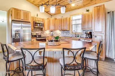 2718 Church Lane, Overgaard, AZ 85933 - Photo 12