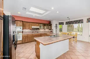 18030 N Saddle Ridge Dr, Surprise, AZ 85374 - Photo 10