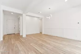 22721 N 34th St, Phoenix, AZ 85050 - Photo 8