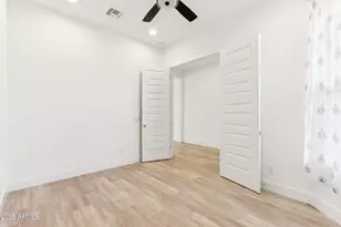 22721 N 34th St, Phoenix, AZ 85050 - Photo 20