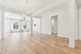 22721 N 34th St, Phoenix, AZ 85050 - Photo 6