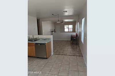 5905 W Odeum Lane, Phoenix, AZ 85043 - Photo 8