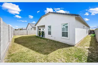 10544 W Harmony Lane, Peoria, AZ 85382 - Photo 38