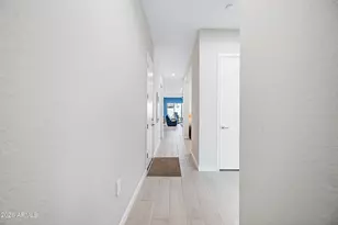 10544 W Harmony Ln, Peoria, AZ 85382 - Photo 6