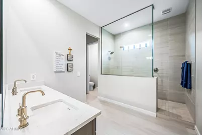 10544 W Harmony Lane, Peoria, AZ 85382 - Photo 24