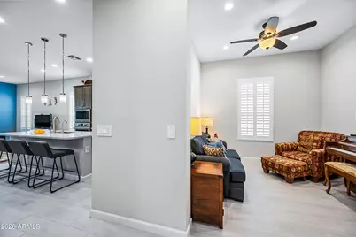 10544 W Harmony Lane, Peoria, AZ 85382 - Photo 18