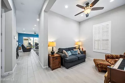 10544 W Harmony Lane, Peoria, AZ 85382 - Photo 2