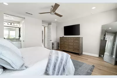 21716 N 60th Terrace, Phoenix, AZ 85054 - Photo 10