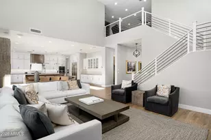 21716 N 60th Ter, Phoenix, AZ 85054 - Photo 2