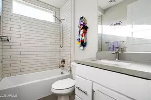 21716 N 60th Ter, Phoenix, AZ 85054 - Photo 16