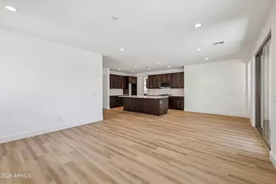 5768 N Oak Creek Drive, Eloy, AZ 85131 - Photo 4