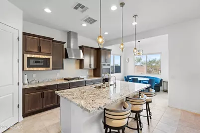 10812 E Tesla Avenue, Mesa, AZ 85212 - Photo 4