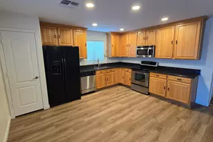 11439 W Ashley Chantil Dr, Surprise, AZ 85378 - Photo 4
