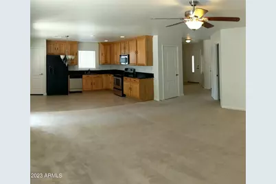 11439 W Ashley Chantil Drive, Surprise, AZ 85378 - Photo 6