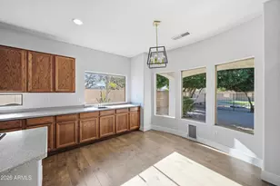 10306 E Juanita Ave, Mesa, AZ 85209 - Photo 12