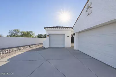 10306 E Juanita Avenue, Mesa, AZ 85209 - Photo 4