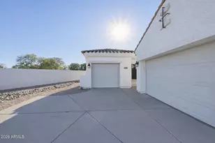 10306 E Juanita Ave, Mesa, AZ 85209 - Photo 4