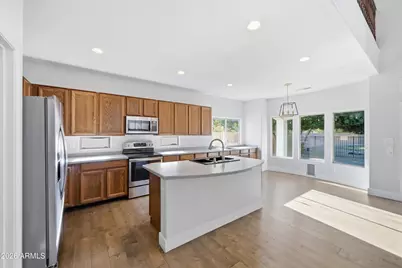 10306 E Juanita Avenue, Mesa, AZ 85209 - Photo 10