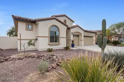 19135 W Colter Street, Litchfield Park, AZ 85340 - Photo 6