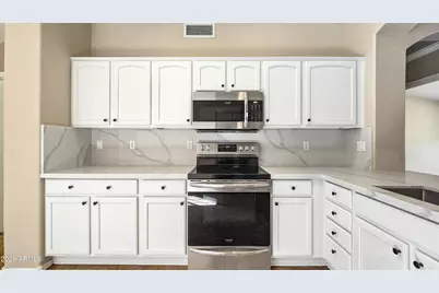 15690 W Earll Drive, Goodyear, AZ 85395 - Photo 12