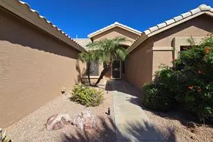 15690 W Earll Dr, Goodyear, AZ 85395 - Photo 4