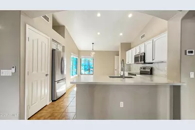 15690 W Earll Drive, Goodyear, AZ 85395 - Photo 8