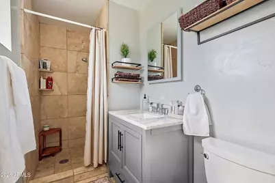 1831 E Minnezona Avenue, Phoenix, AZ 85016 - Photo 16