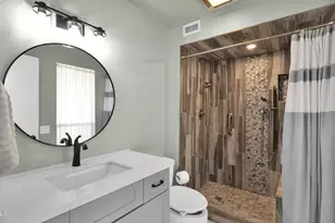 9822 W Long Hills Dr, Sun City, AZ 85351 - Photo 12