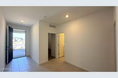 2379 E Fortana Drive, San Tan Valley, AZ 85143 - Photo 6