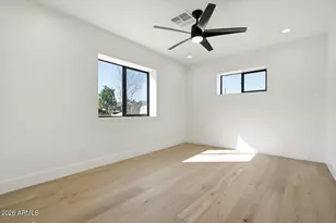4348 E Mitchell Dr, Phoenix, AZ 85018 - Photo 28