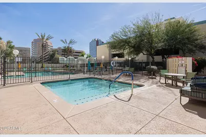 207 W Clarendon Avenue #B22, Phoenix, AZ 85013 - Photo 36