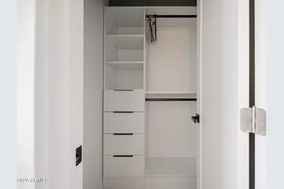 207 W Clarendon Avenue #B22, Phoenix, AZ 85013 - Photo 16