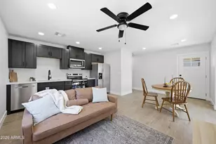 454 S Pioneer, Mesa, AZ 85204 - Photo 28