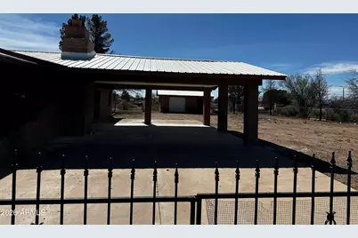 217 E 21st Street, Douglas, AZ 85607 - Photo 2