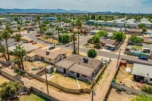 1923 N 44th Pl, Phoenix, AZ 85008 - Photo 30