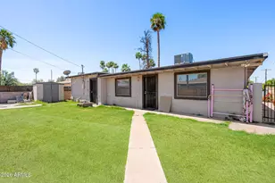 1923 N 44th Pl, Phoenix, AZ 85008 - Photo 28