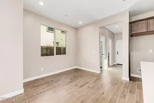 15608 S 180th Ln, Goodyear, AZ 85338 - Photo 10