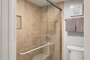 3825 E Camelback Rd, Phoenix, AZ 85018 - Photo 12