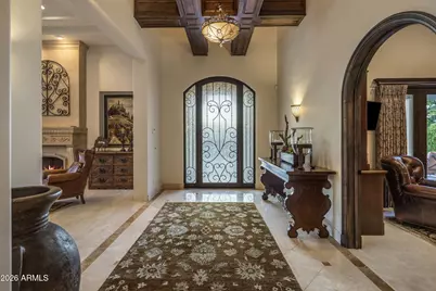 8111 N 62nd Place, Paradise Valley, AZ 85253 - Photo 6