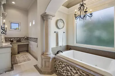 8111 N 62nd Place, Paradise Valley, AZ 85253 - Photo 30