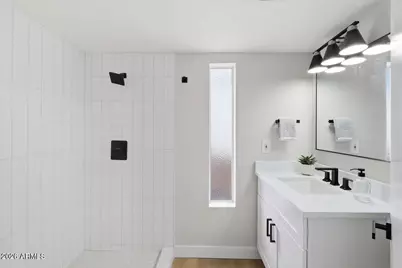 527 E Tam Oshanter Drive, Phoenix, AZ 85022 - Photo 16