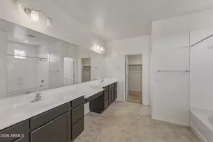 9827 E Kinetic Dr, Mesa, AZ 85212 - Photo 18