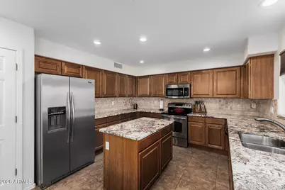 16180 N 158th Avenue, Surprise, AZ 85374 - Photo 12