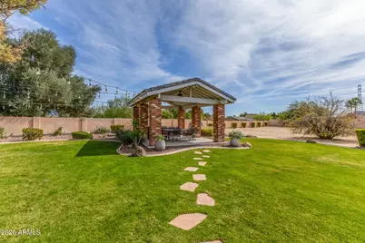 4933 W Fallen Leaf Lane, Glendale, AZ 85310 - Photo 36